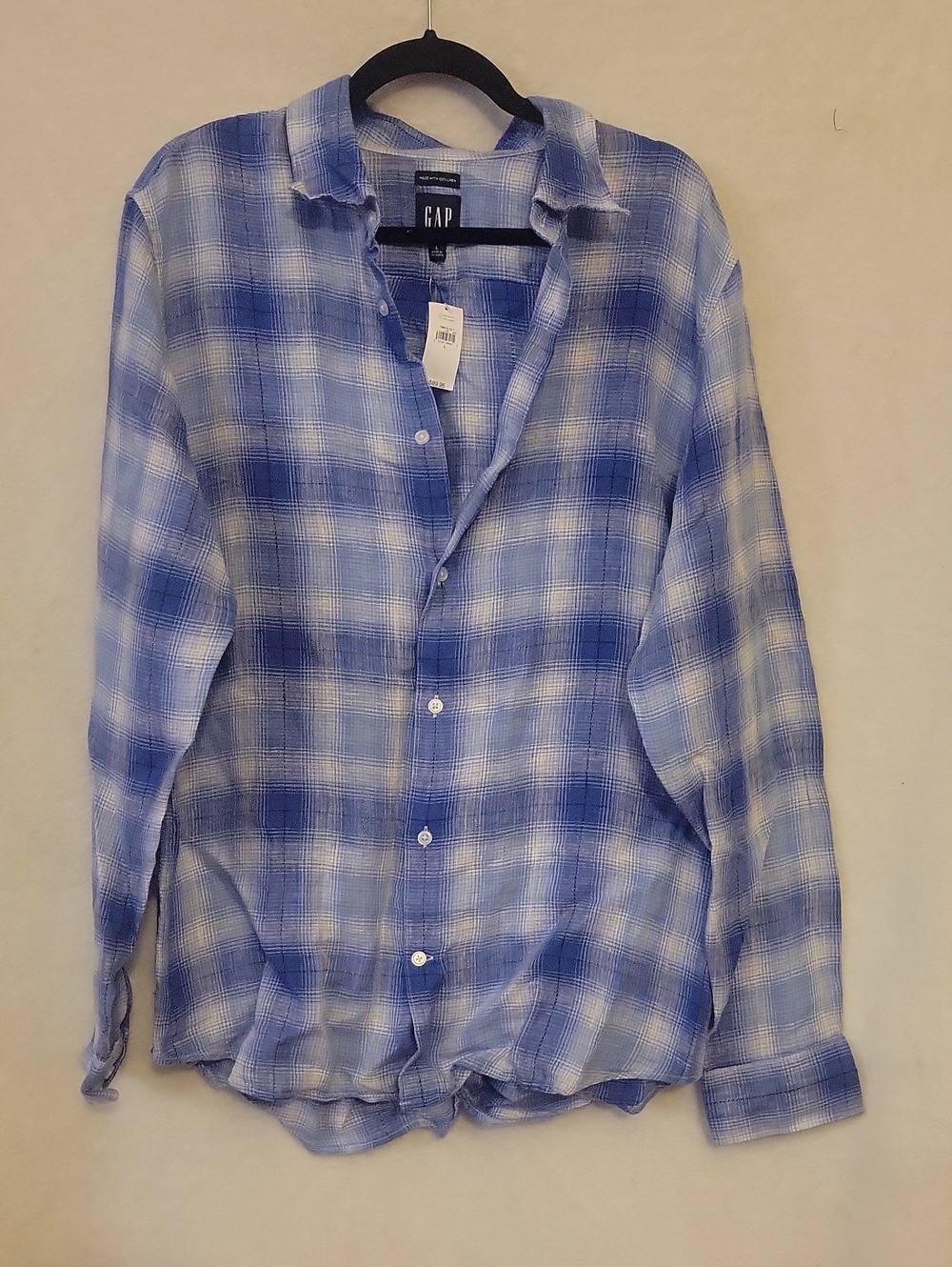 GAP Light and Medium Blue Plaid Casual Button-Down Shirt